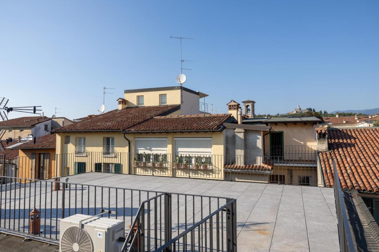 Appartamento Terrazza Cavour Brescia megye Kültér fotó
